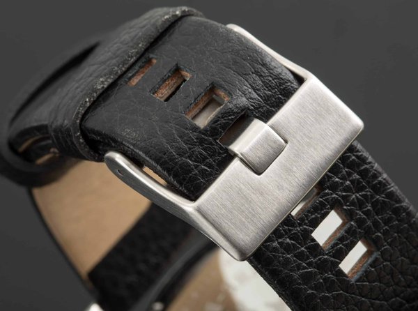 Comment choisir le bon bracelet pour donner un nouveau look à votre montre Fossil ?